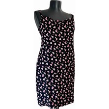 Mois Atelier Siyah Pembe Çiçek Desenli Askılı Degaje Yaka Mini Elbise Tasarım Büyük Beden Sınırlı Seri