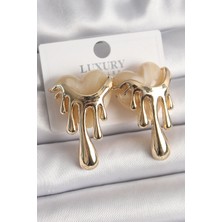Uravas Store Pirinç Gold Renk Beyaz Sedefli Akan Kalp Model Kadın Küpe