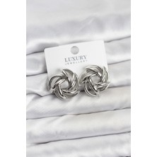 Uravas Store Gümüş Renk Pirinç Keskin Sarmal Model Kadın Küpe