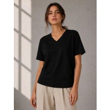 Moda Loris V Yaka Basic Tişört Kısa Kol Yazlık Regular Fit T-Shirt - Siyah
