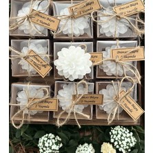 Lotus Mum Beyaz Renkli 15 Parça Süslemeli Nikah Şekeri 3 Boyutlu Desen ile Kişiselleştirilebilir