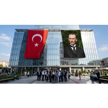 Punto Dizayn Sivil Takım Elbiseli Gazi Mustafa Kemal Atatürk Portre Bayrak ve Türk Bayrağı Premium Raşel Kumaş 2'li Set 10X15 Metre ATA64