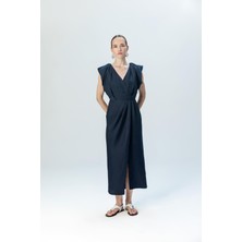 Kameya Drape Detaylı  V Yaka Kruvaze Keten Midi Elbise