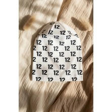 Babydonat Unisex Beyaz 12 Tipografik Desenli Pamuklu Slouchy Bere Şapka - Modern Sokak Stili Tasarım 2-4 Yaş