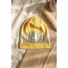 Babydonat Nova Street Beyaz Pamuklu Bere - Sarı Gold Baskılı Hip-Hop Tarzı Unisex Modern Şapka 2-4 Yaş