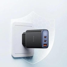 CH-2180 30W 2 Type-C 1 Usb-A Girişli Dijital Göstergeli Hızlı Şarj Adaptörü Siyah