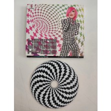 Plakperest Hande Yener ‎ – Hipnoz - 2008  Türkiye  Basım - CD Albüm-2.el