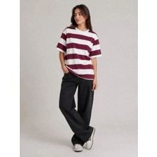 Zenvia Kadın Çizgili Oversize Tişört Bisiklet Yaka Kısa Kol Yazlık T-Shirt - Bordo