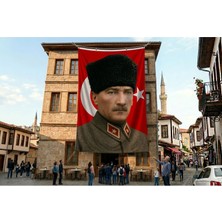 Punto Dizayn Askeri Üniformalı Atatür ve Türk Bayrağı Poster Bayrak Premium Raşel Kumaş ATA80