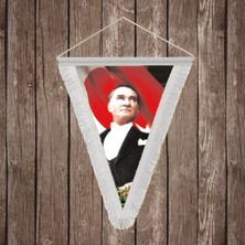 Punto Dizayn Mustafa Kemal Atatürk Altın Imzalı Beyaz Saçaklı Üçgen Flama Bayrak Hatıra Flama ATA14