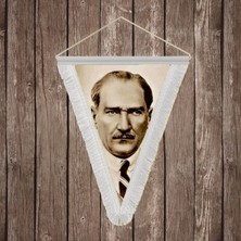 Punto Dizayn Sivil Mustafa Kemal Atatürk Beyaz Saçaklı Üçgen Flama Bayrak Hatıra Flama ATA34