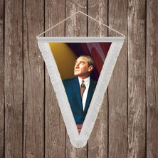 Punto Dizayn Atatürk ve Türk Bayrağı Beyaz Saçaklı Üçgen Flama Bayrak Hatıra Flama ATA13