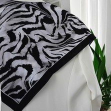 Lente Aksesuar Kadın Çok Renkli Sanatsal Çizgili Premium Kalite Ipek Saten Fular 55X55CM
