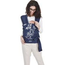 Sevi Bebe ART-571 Lacivert Destekli Giymeli Sling 13 kg'a Kadar Kullanım Özelliğiyle Rahatlık Sunar