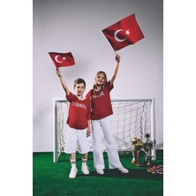 DeFacto Dünya Kupası V Yaka Kısa Kollu Türkiye Baskılı Kırmızı Tişört Kız Çocuk I1120A826SM