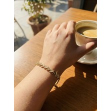 Zarene Silver Xuping 14K Kararmaz Üçgen Taşlı Bileklik