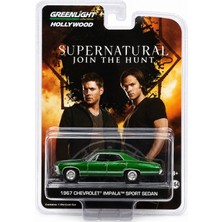Greenlight Hollywood Supernatural Greenmachine Chase 1967 Chevrolet Impala Sport Sedan 1:64 Diecast Model Araba