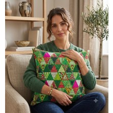     Zeybek Home Yeşil Geometrik Desenli Kırlent Kılıfı