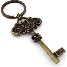 Solfera Desenli Antik Anahtar Şeklinde Antik Sarı Eskitme Metal Anahtarlık KY181