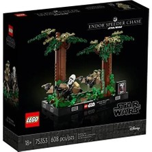 LEGO Star Wars 75353 Endor Speeder Chase Diorama