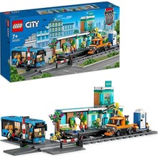 LEGO ® City Tren Istasyonu 60335 - 7 Yaş ve Üzeri Çocuklar Için Demiryolu Kamyonu, Otobüs ve Hemzemi