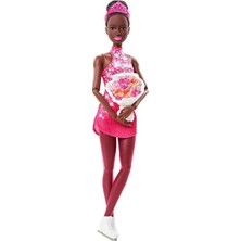 Barbie Kış Sporları Buz Patencisi Esmer Bebek Pembe Elbiseli, Ceketli, Gül Buketi ve Kupa HCN31