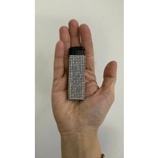 UltraMint Şık Taşlı Çakmak ile Tarzınızı Yansıtın