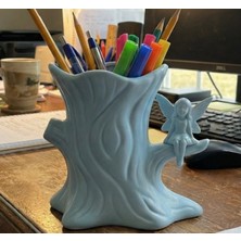 3D Baskı Zamanı Dekoratif Peri ve Ağaç Kütüğü Tasarımlı Çok Amaçlı Kalemlik - Fantastik Masaüstü Düzenleyici ve Ofis Aksesuarı