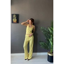 Vadon 1010 Kadın Bürümcük Dokulu Halter Yaka Crop Atlet Bol Paça Pantolon Takım Terayağı Sarısı