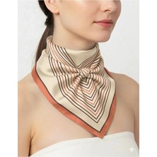 Tarzını Seç Turuncu V Çizgi Fular / Bandana / Aksesuar 48X48 cm
