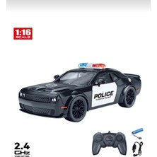 Aksoy Toys Uzaktan Kumandalı Işıklı Polis Arabası 1:16 Ölçek 24 cm
