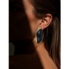 Haki Store Gold Detaylı Asimetrik Mineli Modern Tasarım Kadın Küpe