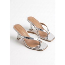 Yula Fashion Shoes Vera Kadın Tredn Topuklu Terlik-Gümüş