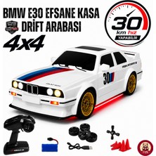 Giffy Uzaktan Kumandalı Bmw E30 Drift Arabası Retro Efsane Kasa 30 Km/h Sürat Yapabilen 4x4 Şarjlı Hız Ayarlı LED Işıklı 7 Farklı Renk 2 Farklı Mod  3 Renk