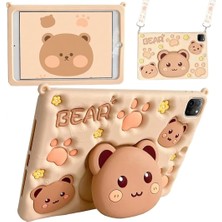 Fogy iPad Pro 11 2022 ile Uyumlu Cute Dolls Çocuklar Için Standlı Karkterli Yumuşak Tablet Kılıfı Bear