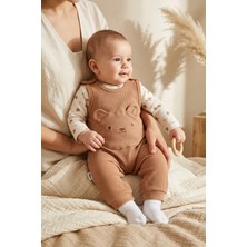Babydonat Ayıcık Figürlü Kahve Fitilli Salopet ve Desenli Body Çorap Hediyeli 2'li Bebek Kombin Seti 3-9 Ay
