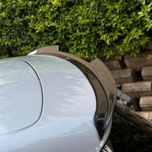 Tuning Vadisi Renault Clio 5 Makyajlı Kasa 2024+ Sonrası Spoiler Parlak Siyah Spoyler