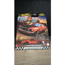 Hot Wheels Premium 69 Ford Mustang Boss 302 Metal Gövde ile Gerçekçi Detaylar ve Koleksiyonluk