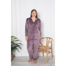 Asel Büyük Beden Boydan Düğmeli Kadife Pijama Takımı