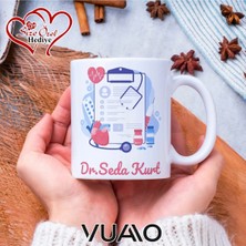Vuao Doktora Özel Isimli Yazılı Kupa Bardak, Kişiye Özel Baskılı Isme Özel Kupa - Doktor Arkadaşa Eşe Hediye Isim Yazılı Kupa - Doktorlara Kupa Bardağı Çift Taraflı Baskılı Sağlık Çalışanı Meslek Kupası
