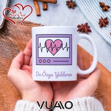 Vuao Doktora Özel Isimli Yazılı Kupa Bardak, Kişiye Özel Baskılı Isme Özel Kupa - Doktor Arkadaşa Eşe Hediye Isim Yazılı Kupa - Doktorlara Kupa Bardağı Çift Taraflı Baskılı Sağlık Çalışanı Meslek Kupası