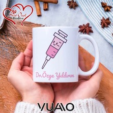 Vuao Doktora Özel Isimli Yazılı Kupa Bardak, Kişiye Özel Baskılı Isme Özel Kupa - Doktor Arkadaşa Eşe Hediye Isim Yazılı Kupa - Doktorlara Kupa Bardağı Çift Taraflı Baskılı Sağlık Çalışanı Meslek Kupası