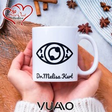 Vuao Doktora Özel Isimli Yazılı Kupa Bardak, Kişiye Özel Baskılı Isme Özel Kupa - Doktor Arkadaşa Eşe Hediye Isim Yazılı Kupa - Doktorlara Kupa Bardağı Çift Taraflı Baskılı Sağlık Çalışanı Meslek Kupası