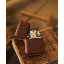 UltraMint Şık Deri Kılıflı Taşınabilir Zippo Çakmak, Şıklığa Uygun Tasarım