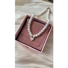 Jovi Atelier Sertifikalı Gerçek Doğal Beyaz Kadın Inci Kolye Çelik Bağlantı Aparatlı Altın Kaplama Kalp Charmlı