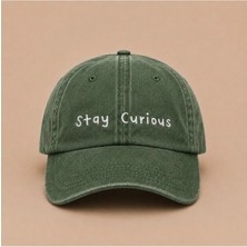 Stay Curious (Meraklı Kal) Yazılı Eskitme Yıkamalı Şapka