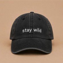 Stay Wild (Vahşi Kal) Yazılı Eskitme Yıkamalı Şapka