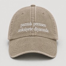 "pamuk Prenses Anksiyete Diyarında" Yazılı Eskitme Yıkamalı Kep Şapka