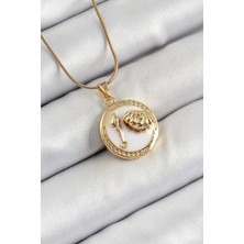 Alkasaz 316L Çelik Zincir Beyaz Mineli Sanatsal Portre Istiridye Model Gold Renk Kadın Kolye