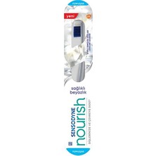 3 Adet  Sensodyne Nourish Sağlıklı Beyazlık Diş Fırçası